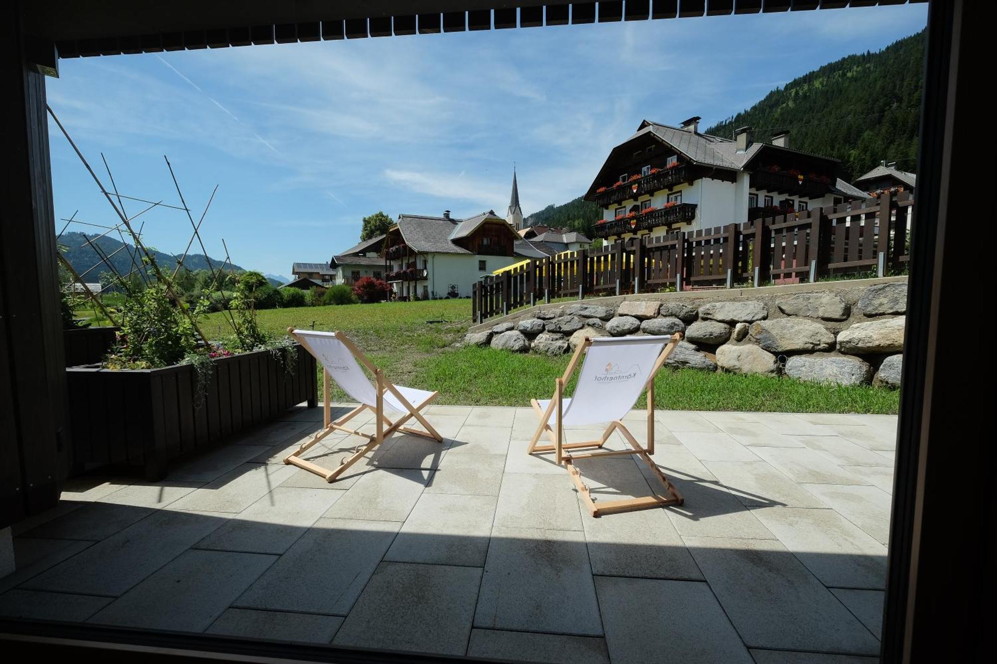 Seehotel & Seeapartments Kaerntnerhof- Direkt Am See! Weissensee Exterior foto